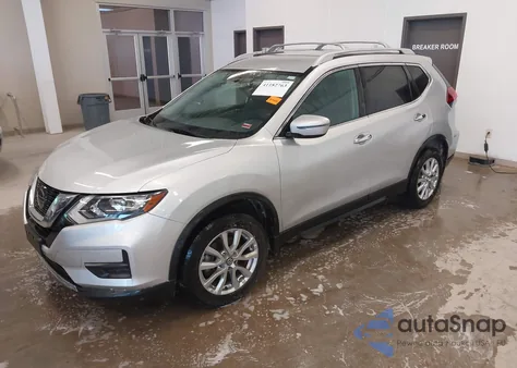 2018 Nissan Rogue Sv z USA, uszkodzony, nr VIN 5N1AT2MT7JC707362